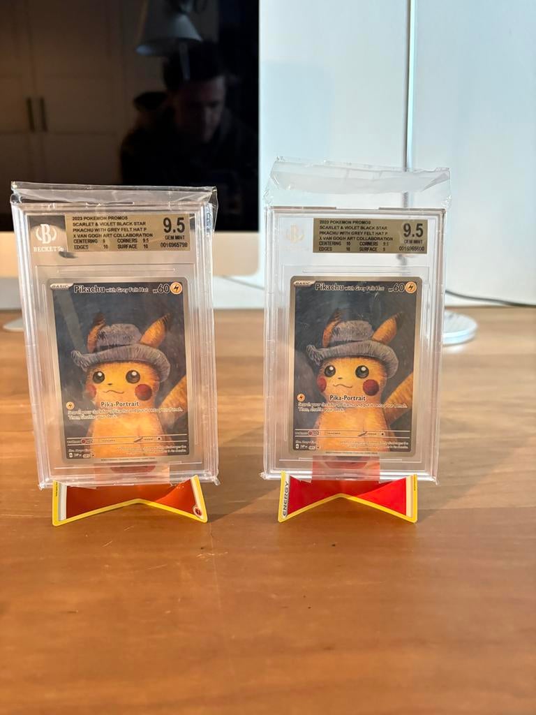Pikachu Van Gogh BGS 9.5, Ophalen of Verzenden, Zo goed als nieuw, Meerdere kaarten