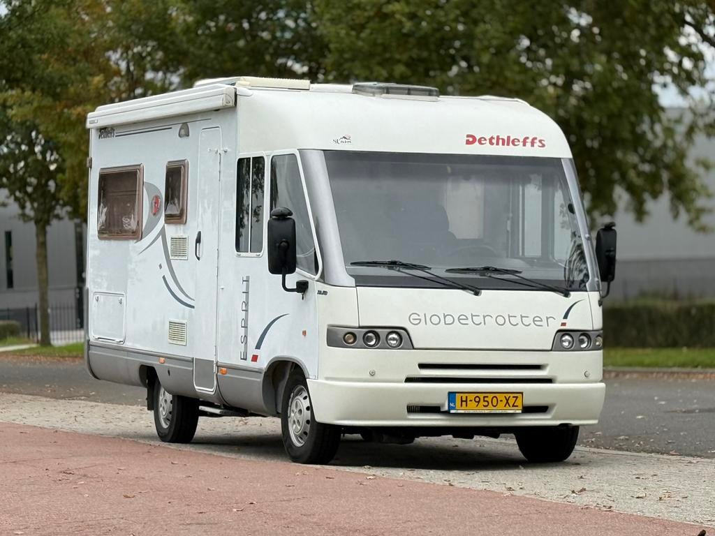 Dethleffs Globetrotter 2,8 JTD bj 2002, Caravans en Kamperen, Campers, Integraal, Chemisch toilet, Fiat, Vloeistofverwarming
