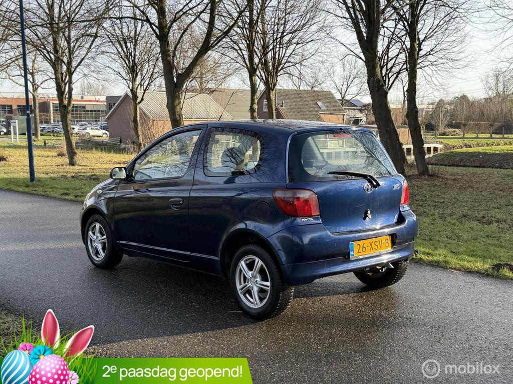 Toyota Yaris 1.3-16V VVT-i Sol*SCHERM*AIRCO*NEW APK 05/27, Voorwielaandrijving, 1299 cc, Gebruikt, 4 cilinders