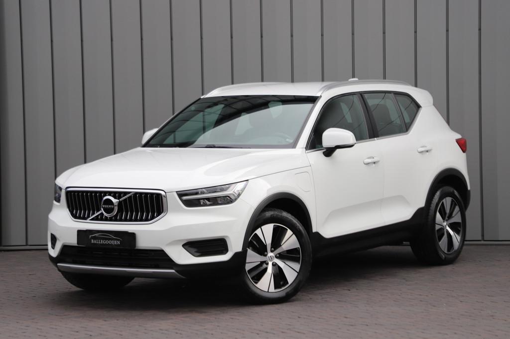 Volvo XC40 1.5 T4 Recharge Inscription Expression | 211PK |, Lichtsensor, Stof, Met garantie (alle), Wit