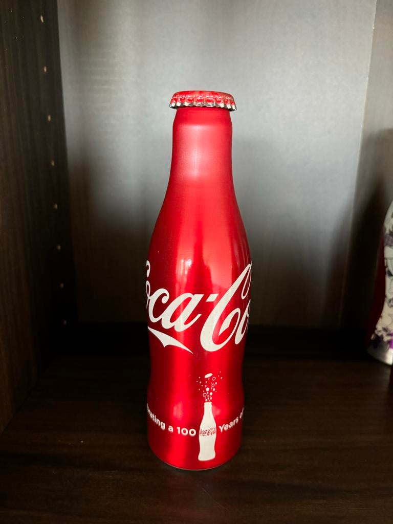 Coca Cola flesje leeg UAE aluminium zeldzaam, Ophalen of Verzenden, Gebruikt, Verpakking