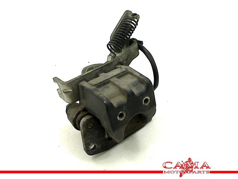 REMKLAUW ACHTER VOETREM Piaggio MP3 300 2010-2012, Dhr. S. di Majo, Gebruikt, Info@cama-motorparts.nl, P.J. Troelstraweg 8 8
3144 CX  MAASSLUIS, NL