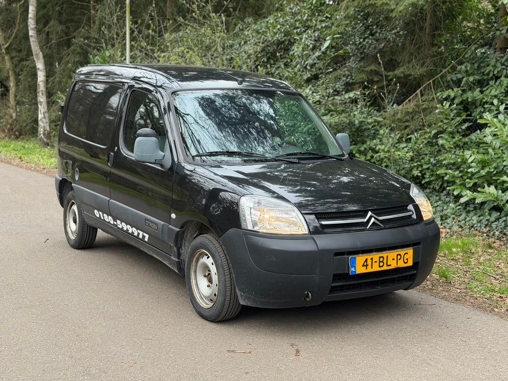 Citroën Berlingo 1.9 D 600 2004 / Airco / APK 01-2027 / NAP!, Auto's, Voorwielaandrijving, Zwart, 4 cilinders, Citroën