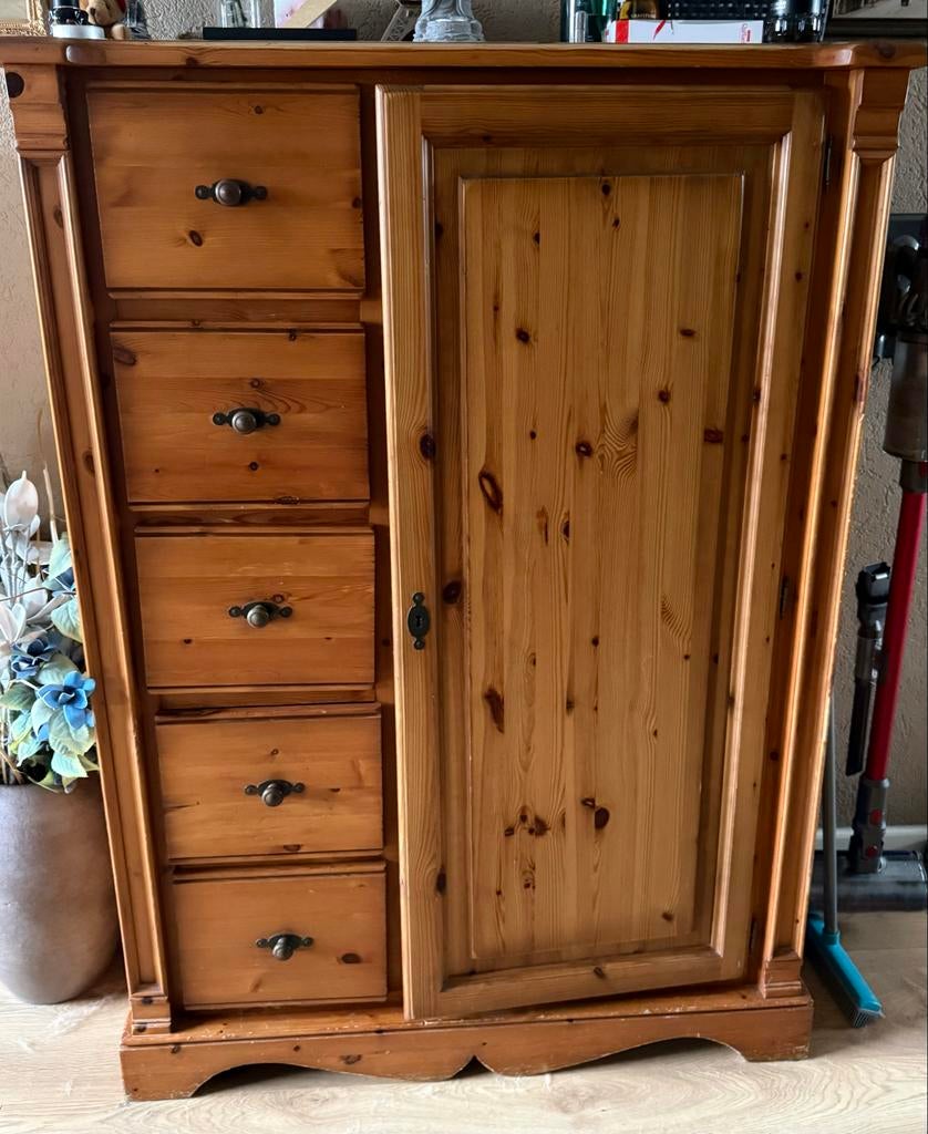 Oud grenen spekkast met lades en deur, Huis en Inrichting, Kasten | Kledingkasten, Ophalen, Gebruikt, 50 tot 100 cm, Met lade(s)