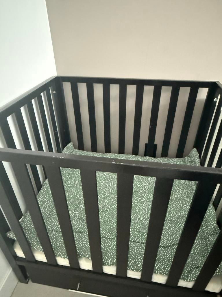 Zwarte baby box met lade, Kinderen en Baby's, Ophalen, Gebruikt, Rechthoekig, Lade