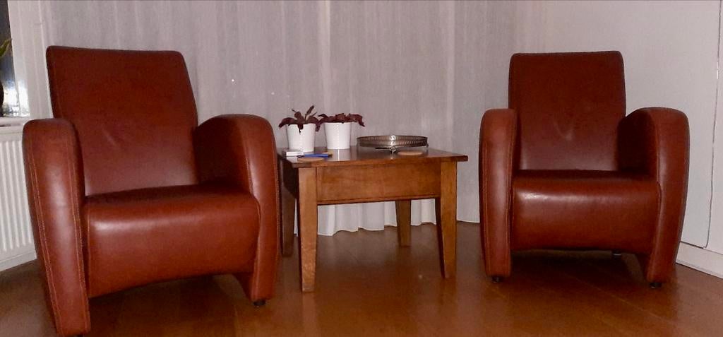 Twee bruine leren fauteuils, Ophalen of Verzenden, Gebruikt, Leer, 75 tot 100 cm