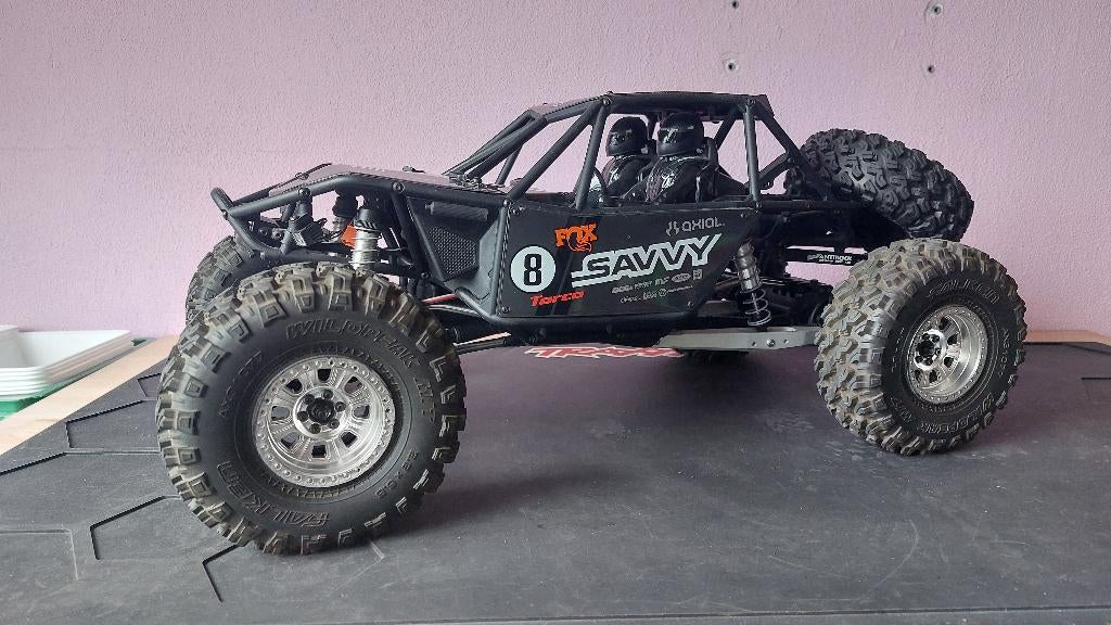 Axial Savvy Bomber RTR - geen SCX10 / TRX4, Hobby en Vrije tijd, Modelbouw | Radiografisch | Auto's, Elektro, Auto offroad, Ophalen of Verzenden