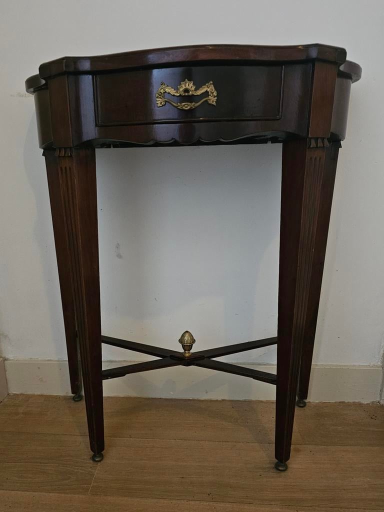 Echt antiek Louis XVI tafeltje., Huis en Inrichting, Tafels | Sidetables, Ophalen, 25 tot 50 cm, Rechthoekig, 50 tot 100 cm