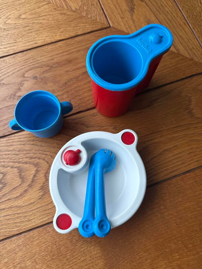 Poppen eetsetje v Berchet 1980, Kinderen en Baby's, Ophalen of Verzenden, Gebruikt, Kunststof, Speelkeuken-accessoire