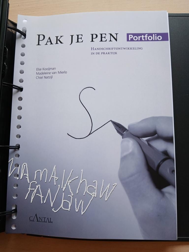 Else Kooijman - Pak je pen portfolio, Ophalen of Verzenden, Zo goed als nieuw, Else Kooijman; Madeleine van Mierlo; Chiel Natzijl