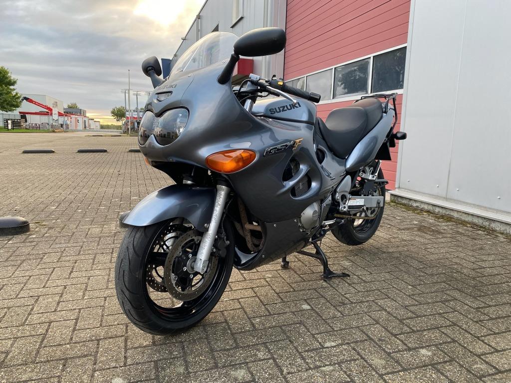 suzuki GSX 750 F, Motoren, Motoren | Suzuki, 750 cc, 4 cilinders, Motorrijbewijs A, Bedrijf