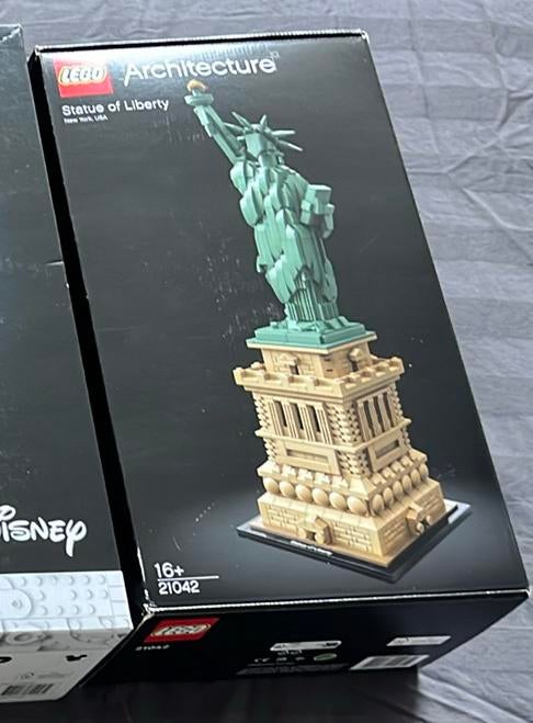 Lege Lego doos 21042 Statue of Liberty Vrijheidsbeeld, Ophalen of Verzenden, Zo goed als nieuw, Lego