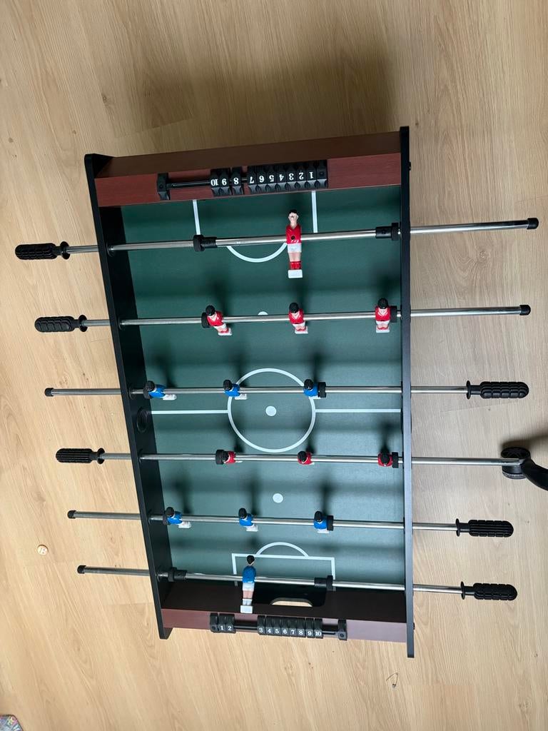 Voetbaltafel - Plezier voor jong en oud!, Ophalen, Zo goed als nieuw