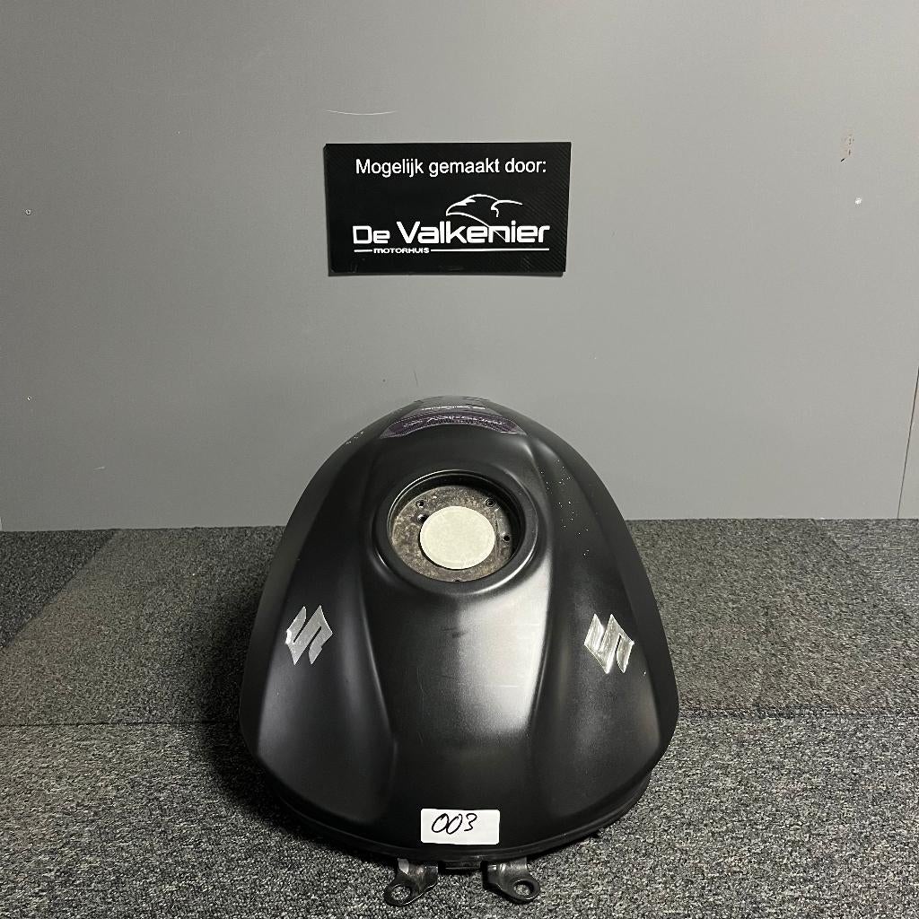 Tank SV650 '16>, Ophalen of Verzenden, Gebruikt