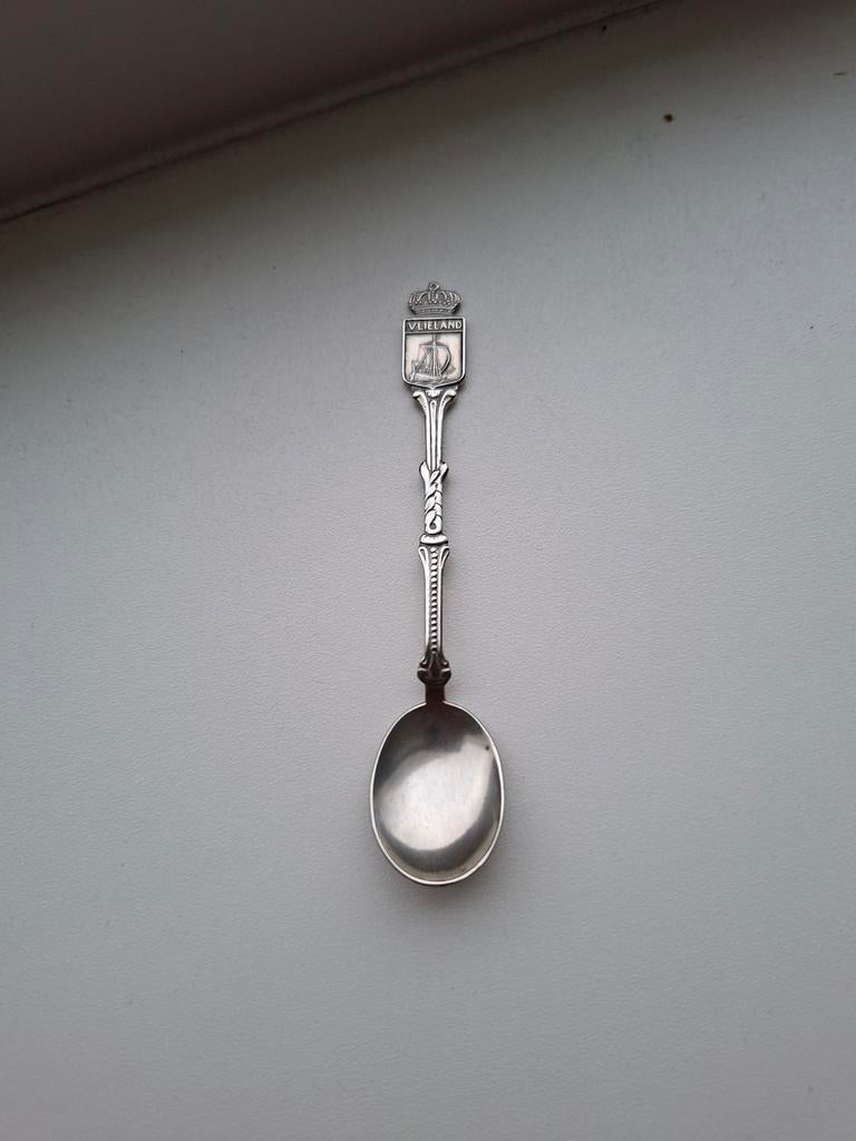 Vlieland Lepeltje jaren 60 nieuw zilver, Antiek en Kunst, Ophalen of Verzenden