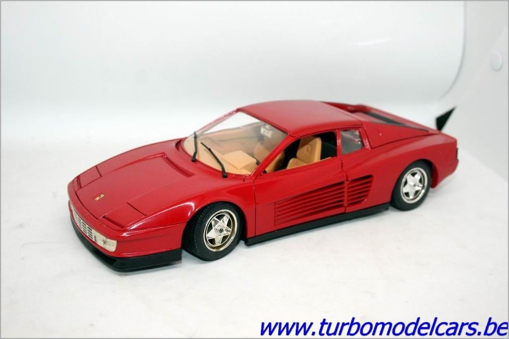 Ferrari Testarossa 1984 1/18 Burago, Hobby en Vrije tijd, Modelauto's | 1:18, Ophalen of Verzenden, Zo goed als nieuw, Auto, Bburago