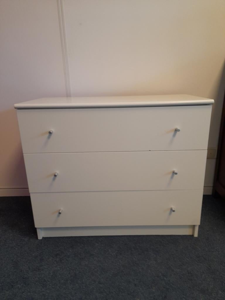 Witte commode met 3 lades, Ophalen, Overige materialen, Gebruikt, Modern