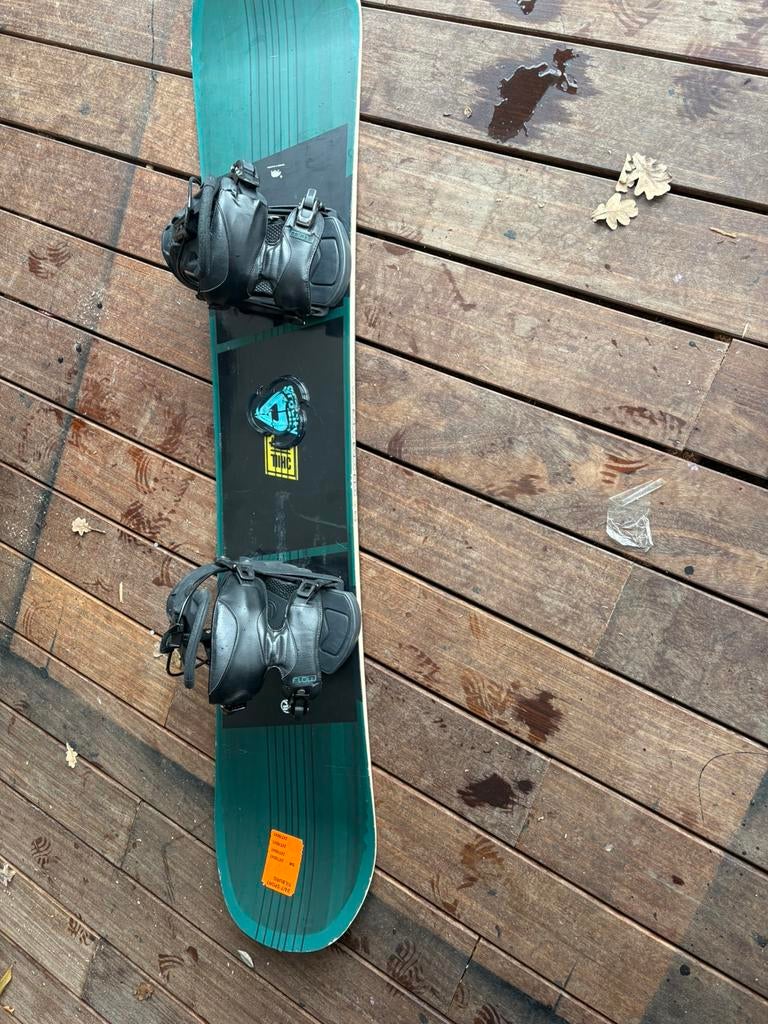 Snowboard nidecker Flow all mountain 157 excl bindingen, Sport en Fitness, Snowboarden, Ophalen of Verzenden, Zo goed als nieuw