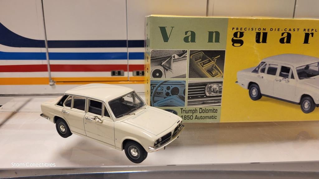 Vanguards Corgi Triumph Dolomite 1850 Automatic, Auto, Vanguards, Ophalen of Verzenden, Zo goed als nieuw