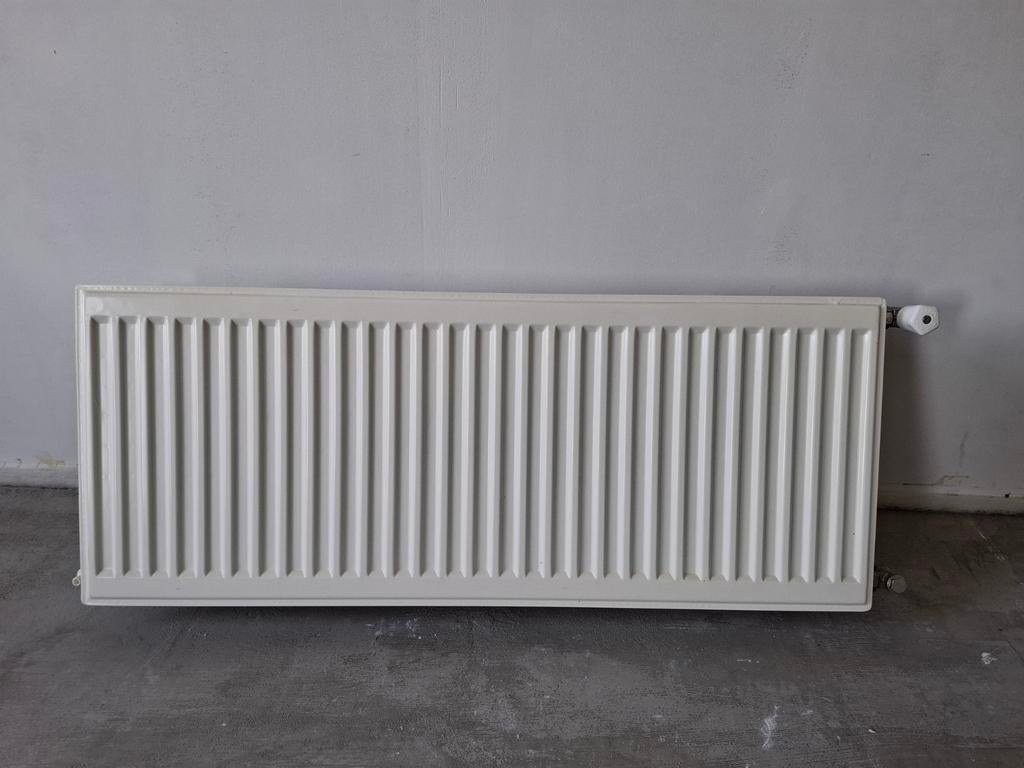 Radiator 2 stuks, 30 tot 80 cm, Radiator, Minder dan 60 cm, Ophalen of Verzenden