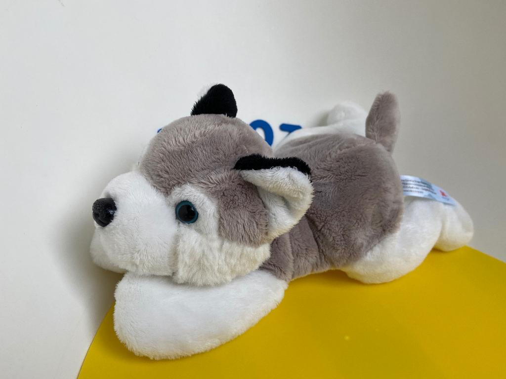 3812 nicotoy hond husky liggend, Ophalen of Verzenden, Zo goed als nieuw, Hond