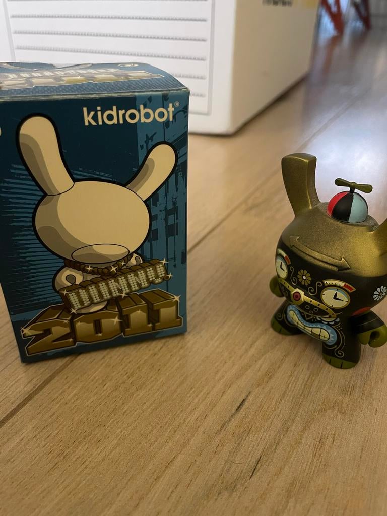 Dunny 2011 Designer Toy - Kidrobot, Ophalen of Verzenden, Zo goed als nieuw