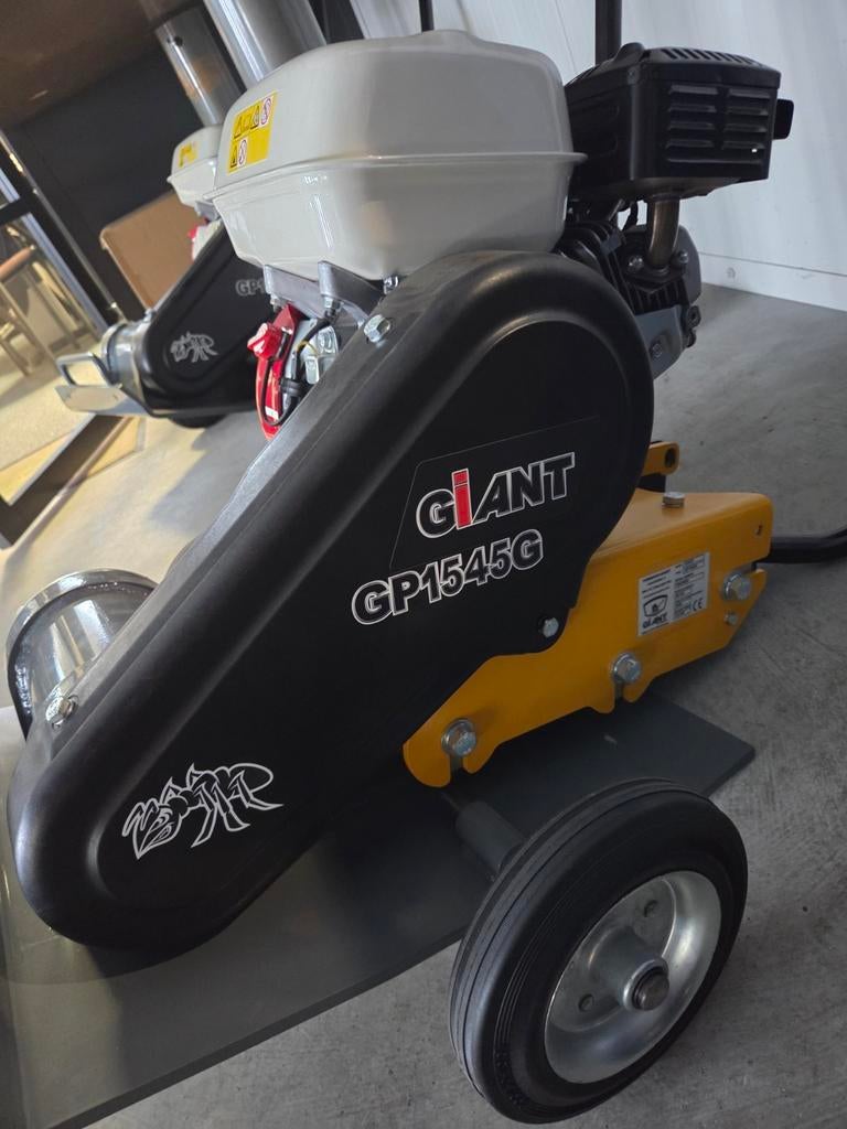 Giant Trilplaat GP1545G -NIEUW-, Zakelijke goederen, Ophalen of Verzenden