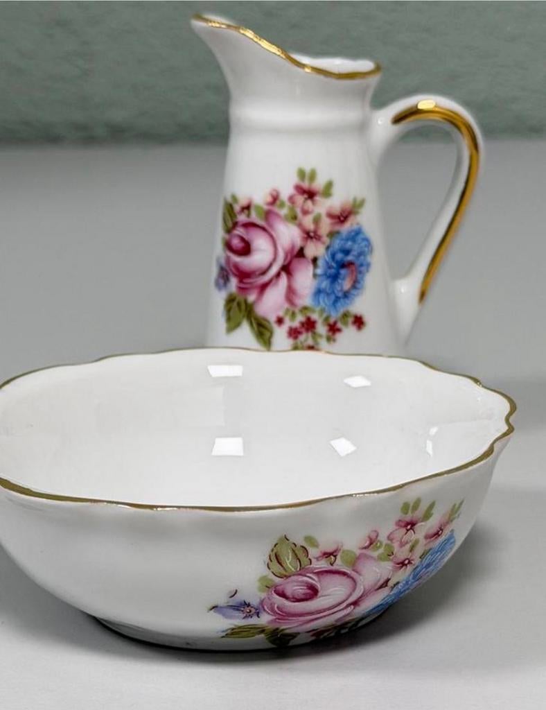 ROYAL PORCELAIN P. Limoges 24KT Gold melkkan en schaaltje, Ophalen of Verzenden