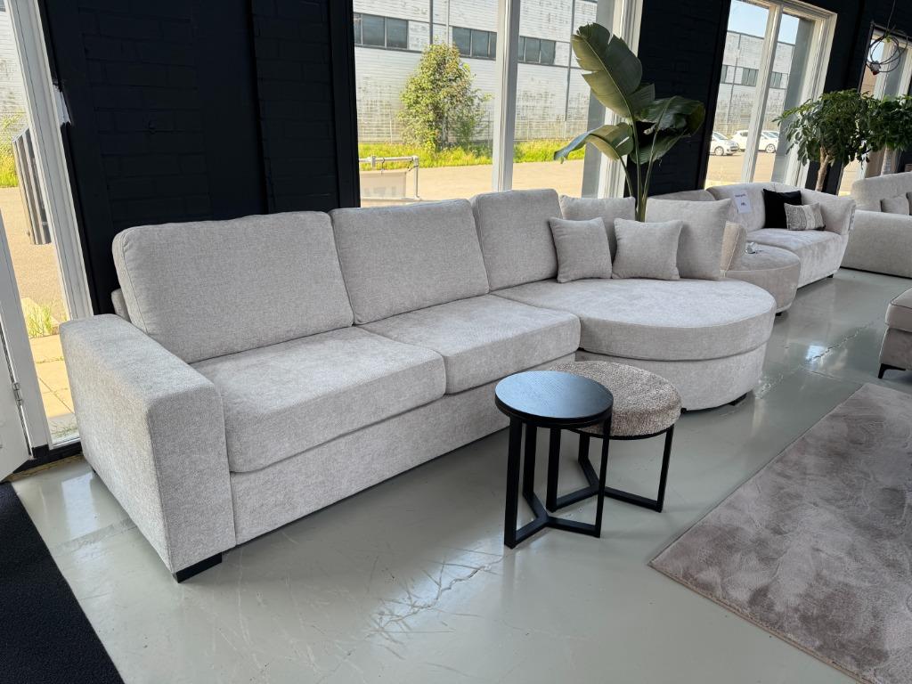 Direct leverbaar| Boucle hoekbank | cirkel eiland | Utrecht, Ophalen, 125 tot 150 cm, 4131 NH, Hoekbank