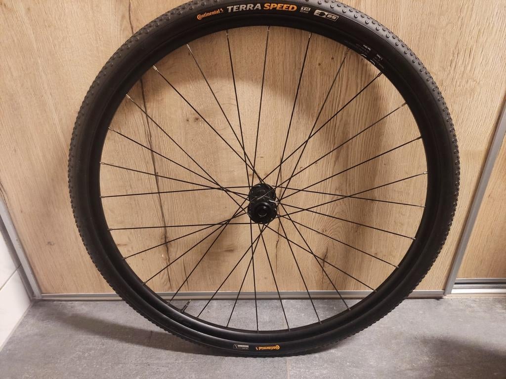 Boost MTB Voorwiel Handgespaakt DT Swiss 240 Tubeless, Ophalen, Gebruikt, Wiel, DT Swiss
