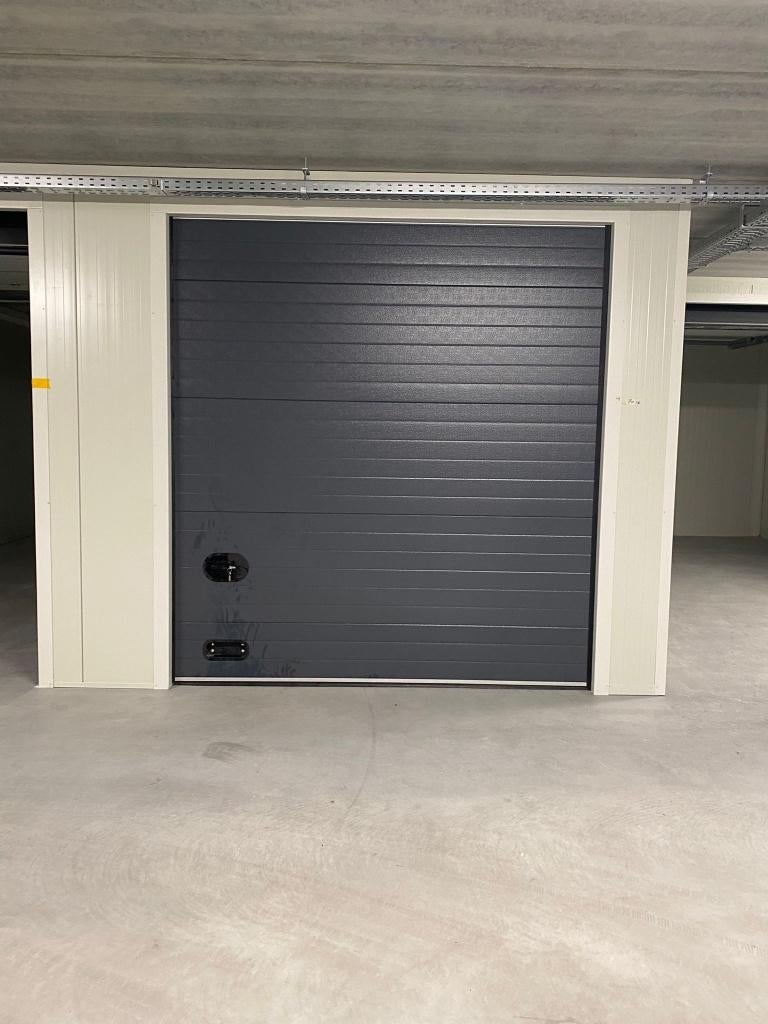 Garagebox te huur Waddinxveen/Gouda 21m2, Auto diversen, Autostallingen en Garages