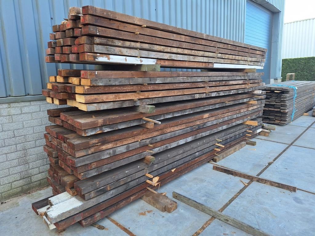 Grenen  sloophout  balken  gordingen  vloerbalken, Ophalen, Zo goed als nieuw, Balk, 50 mm of meer