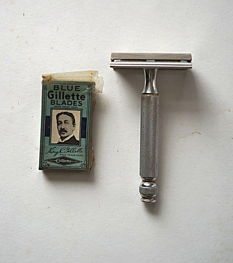 vintage scheermes gilette tech? made in england aluminium, Ophalen of Verzenden, Gebruikt, Gehele gezicht, Verzorging