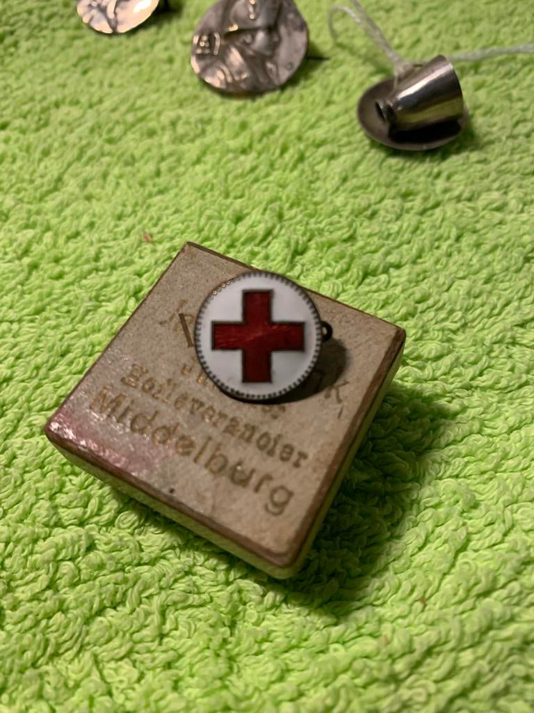 Rode Kruis emaille Speldje, Ophalen of Verzenden