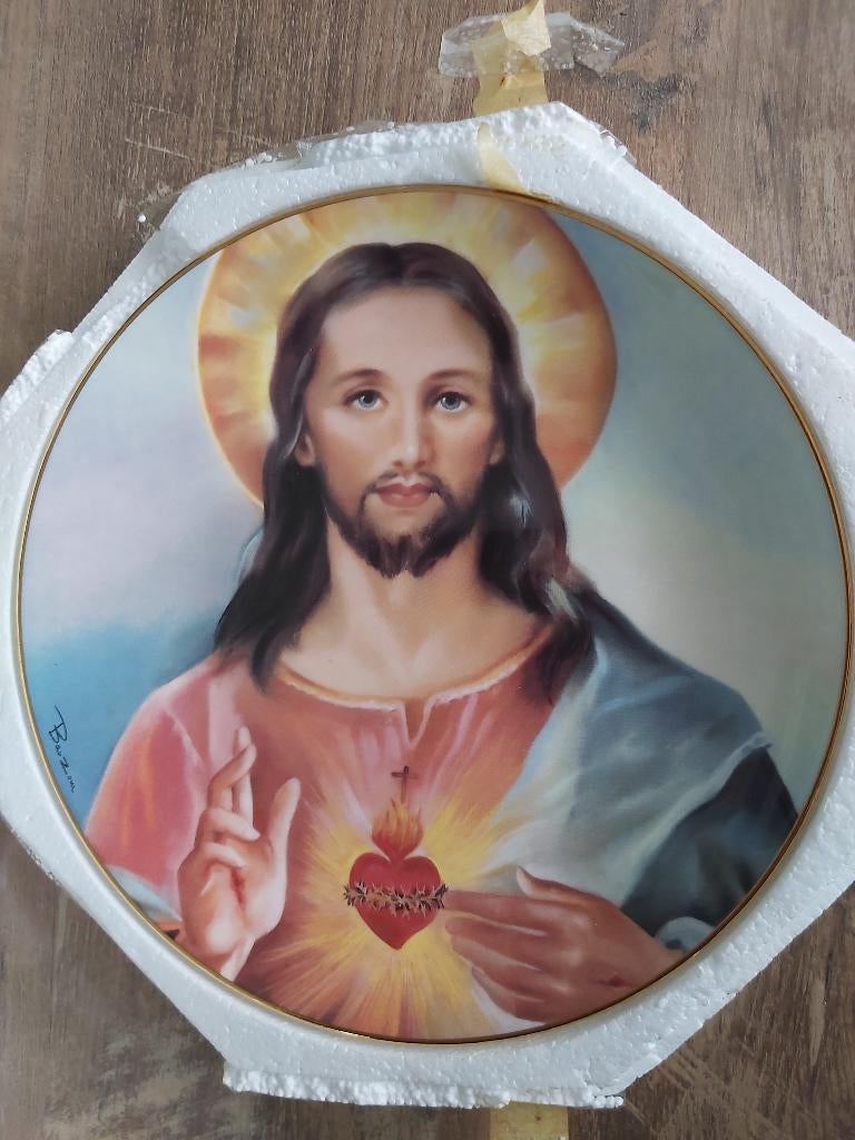 Heel oud servies ( Jezus?), Ophalen