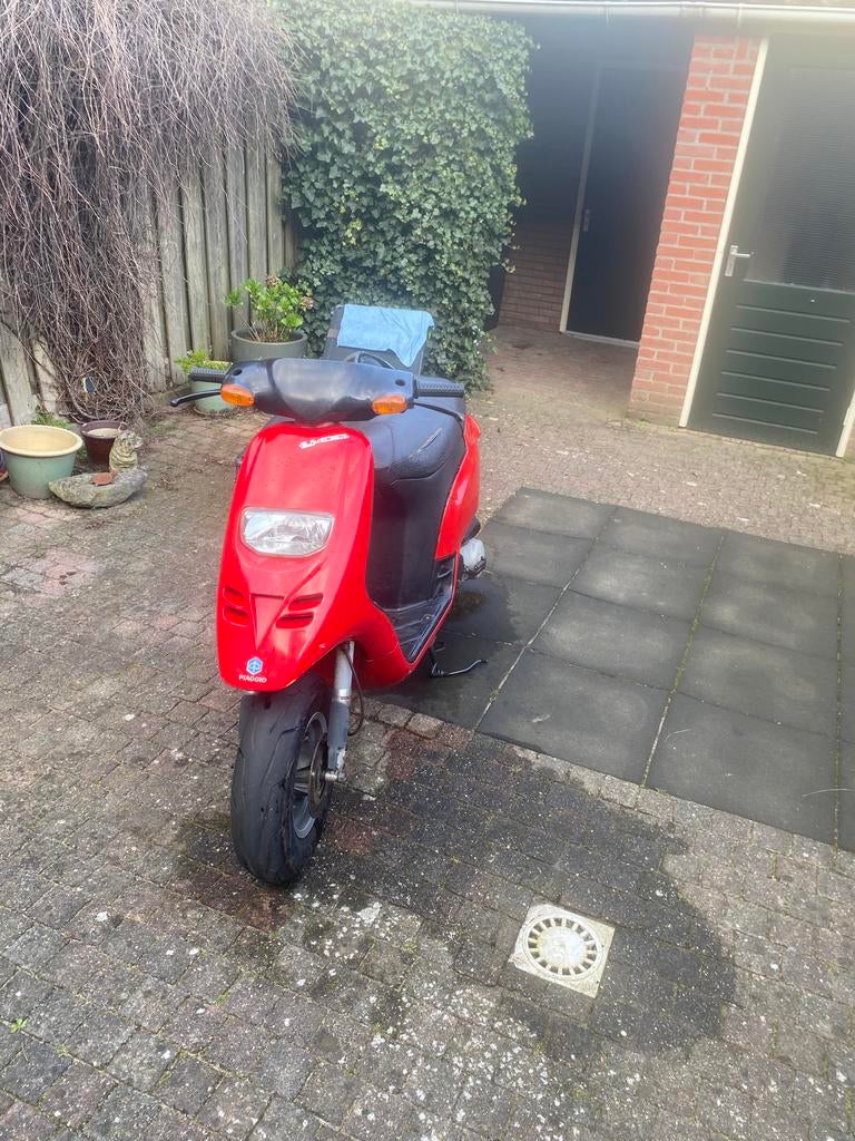 Piaggio typhoon, Piaggio, Tweetakt, Ophalen of Verzenden, Zo goed als nieuw