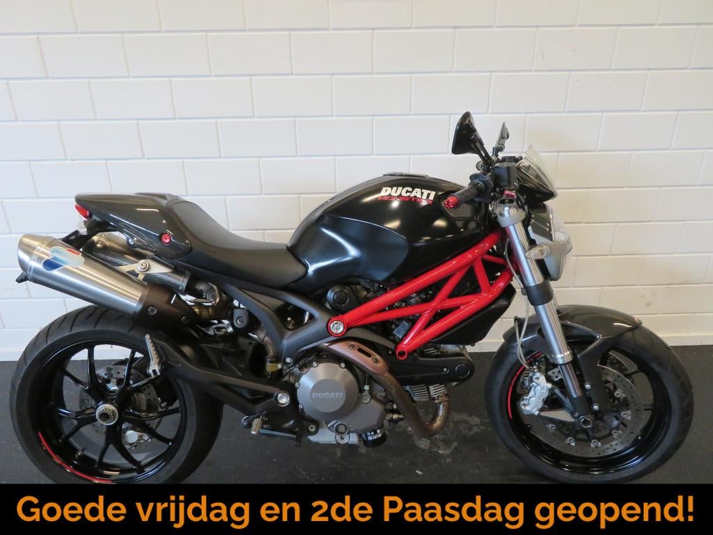 Ducati MONSTER 796 PERFECT! TERMIONI (bj 2011), Motoren, Bedrijf, 796 cc, Naked bike