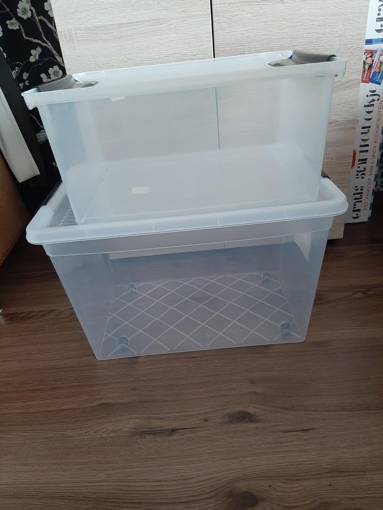 Grote Opbergbak 59x39x36 met wieltjes +1 opbergbak 48x40x22, Ophalen, Minder dan 40 cm, Minder dan 35 cm