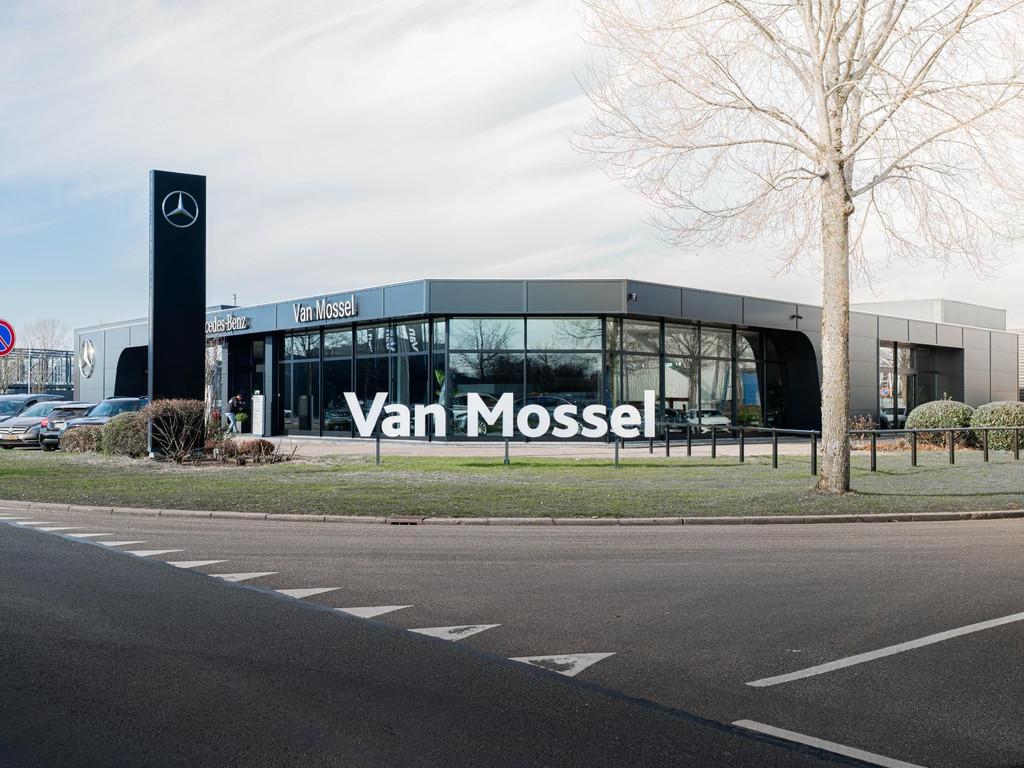 Mercedes-Benz A-klasse 180 Business Solution AMG, 136 pk, Gebruikt, 4 cilinders, Zwart