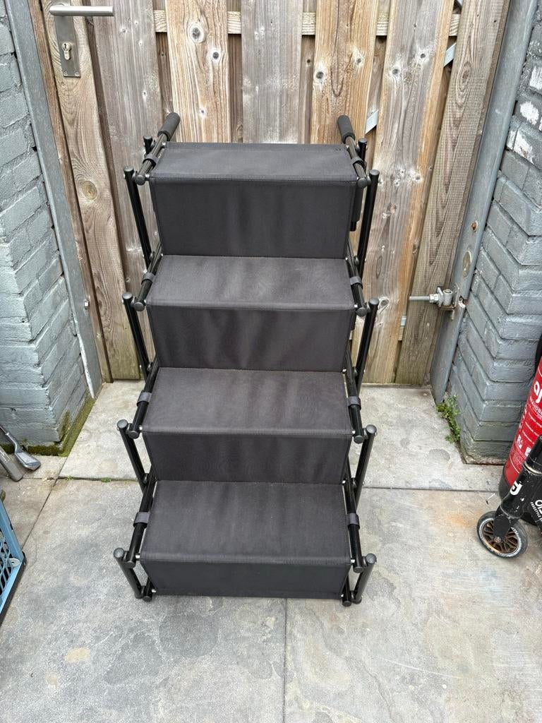 Trapje, Ophalen of Verzenden, Zo goed als nieuw