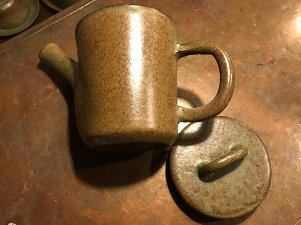 Vintage jaren 70 keramiek theepot schors groen glazuur, Antiek en Kunst, Antiek | Keramiek en Aardewerk, Ophalen of Verzenden