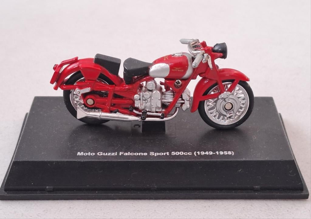 Moto Guzzi Falcona Sport 500cc replica, Ophalen of Verzenden, Zo goed als nieuw, Motor, Overige merken