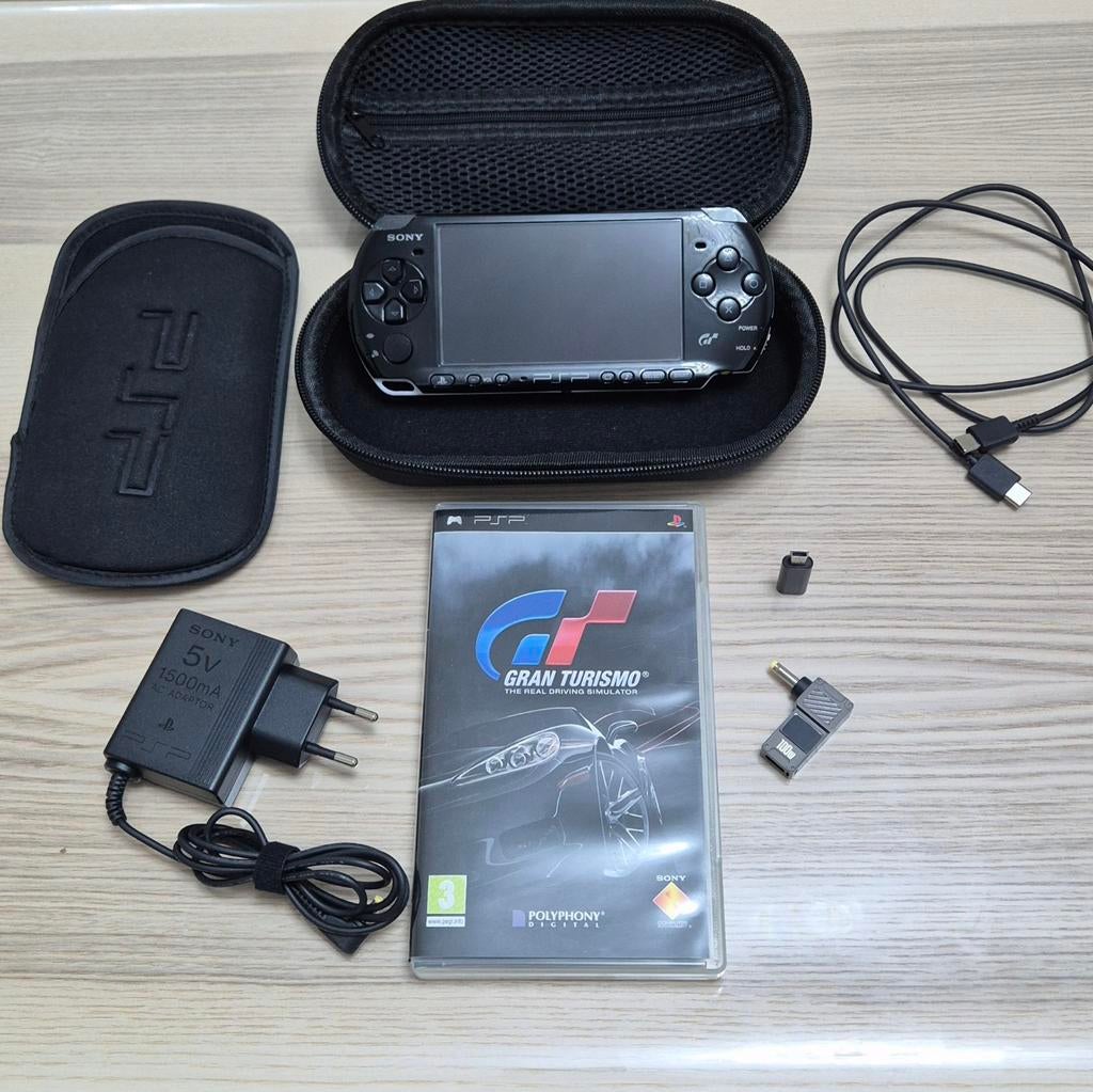 PSP Grand Turismo Limited Edition + 69 Games!!!, Ophalen of Verzenden, Zo goed als nieuw, Met UMD-films, PSP 3000