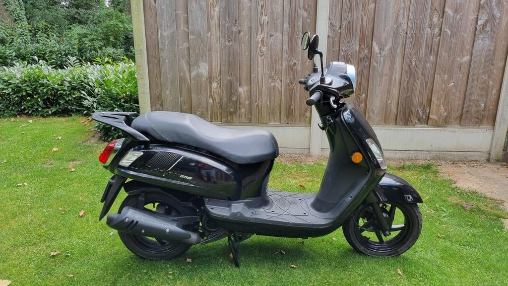 Sym Fiddle II Scooter - Zwart glans, Fietsen en Brommers, Scooters | SYM, Fiddle, Benzine, Ophalen