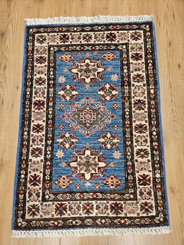 Handgeknoopt oosters tapijt kazak super 91x62, Huis en Inrichting, Stoffering | Tapijten en Kleden, Nieuw, 50 tot 100 cm, 50 tot 100 cm