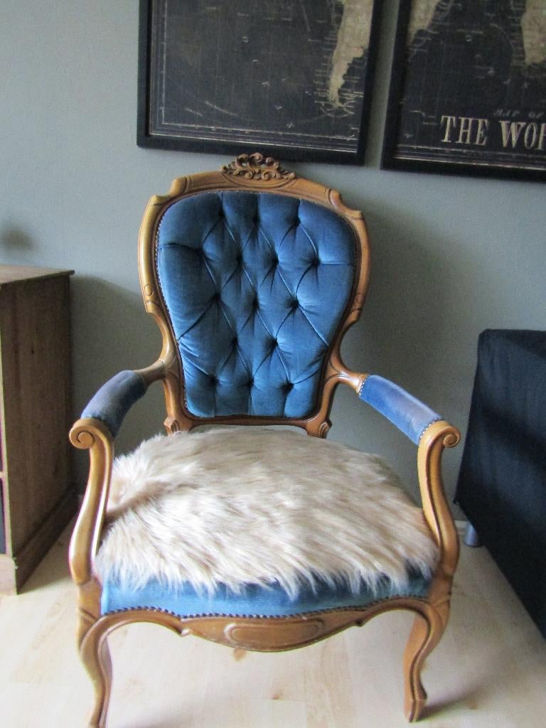 Antieke stoel – Louis XV / rococo stijl – blauw fluweel, Ophalen