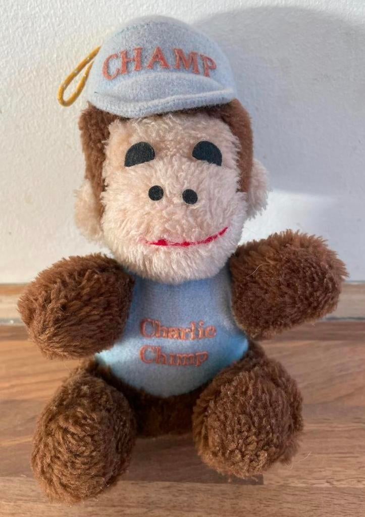 Vintage knuffel aap Champ Charlie Chimp 20 cm lang!, Ophalen of Verzenden