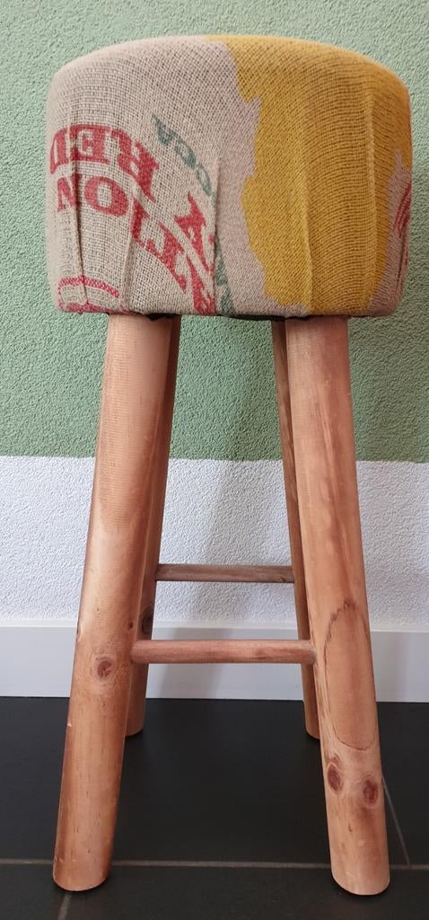 Barkruk met jute zitting, 1 kruk, Ophalen of Verzenden, Zo goed als nieuw, 60 tot 90 cm