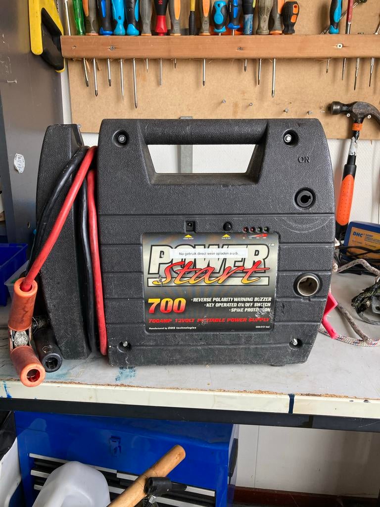 Power Start 700 Jumpstarter 12V, Auto diversen, Jumpstarters, Ophalen, Gebruikt