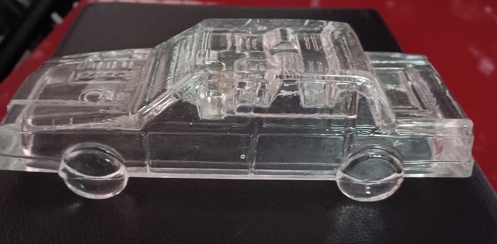 Volvo 760GLE glazen model, presspapier, in nieuwstaat., Ophalen of Verzenden, Nieuw, Auto, Overige merken